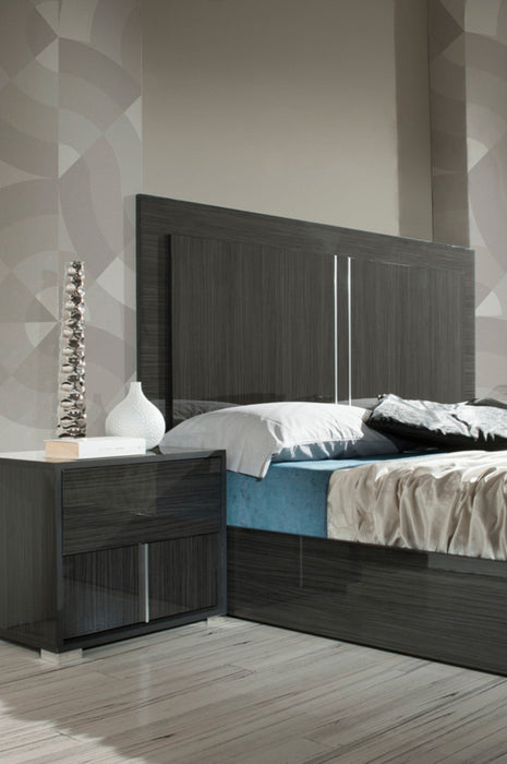 Jubilee Furniture - Axman Italian Modern Grey Bedroom Set