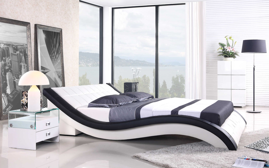 (Custom Order) Jubilee Furniture - Verdandi Curved Modern Leather Platform Bed