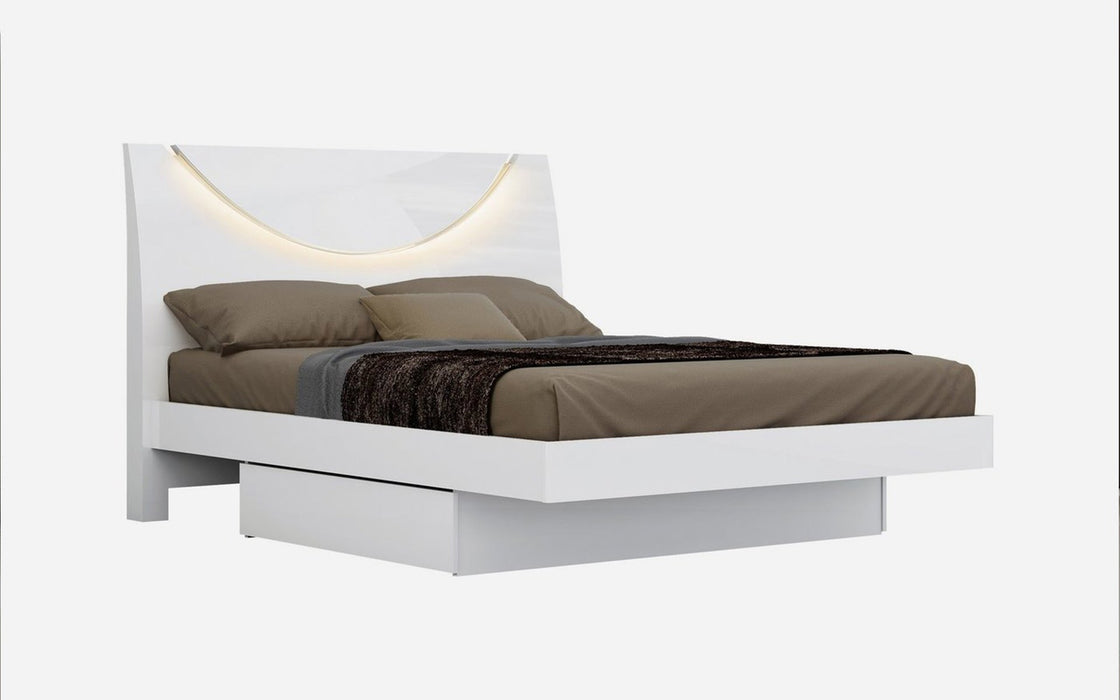 Jubilee Furniture - Benjamin White Bed Set