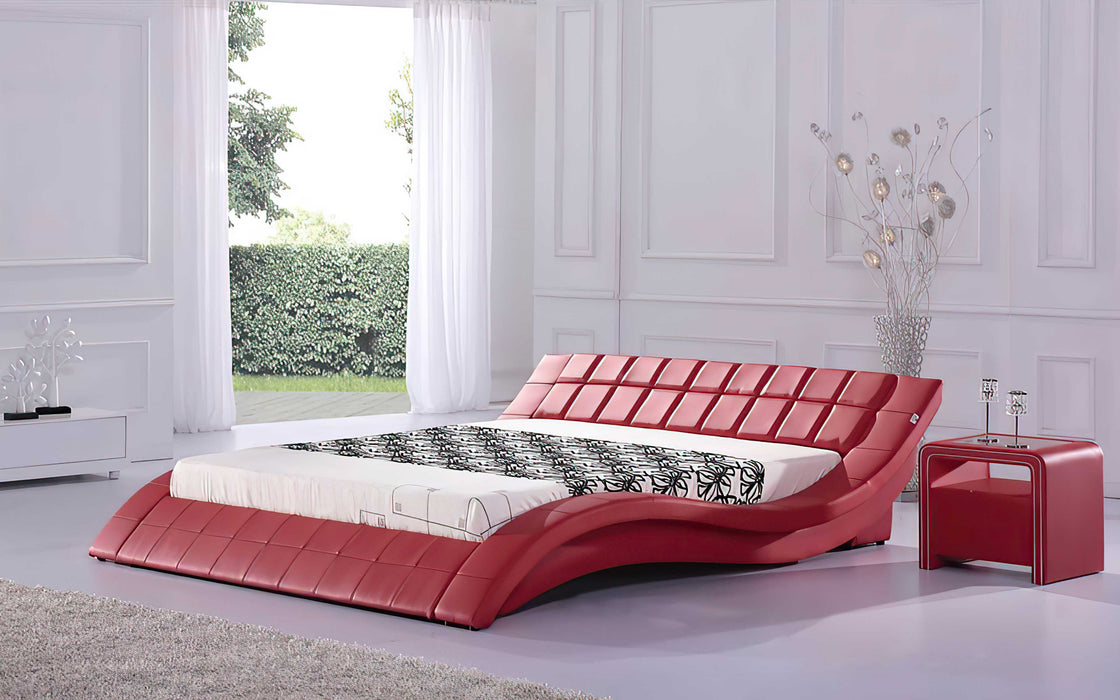 (Custom Order) Jubilee Furniture - Verdandi Curved Modern Leather Platform Bed