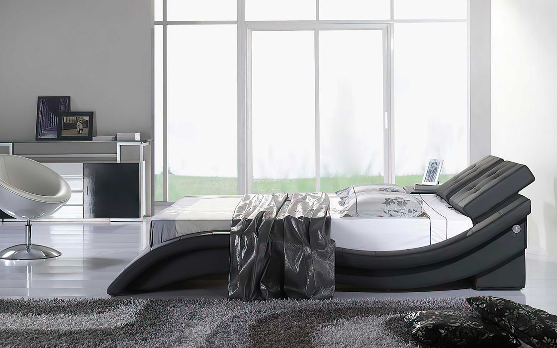 (Custom Order) Jubilee Furniture - Artemis Curved Modern Leather Platform Bed