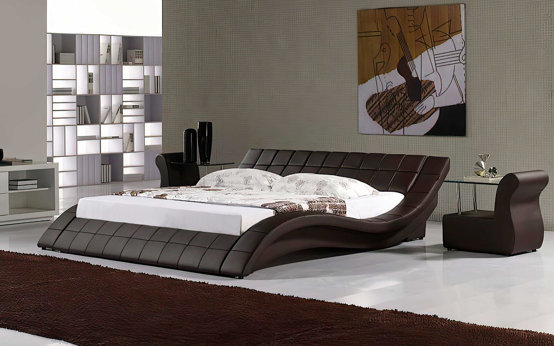 (Custom Order) Jubilee Furniture - Verdandi Curved Modern Leather Platform Bed