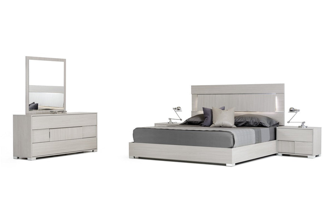 (Custom Order) Jubilee Furniture - Modrest Izaan Italian Modern Grey Bed