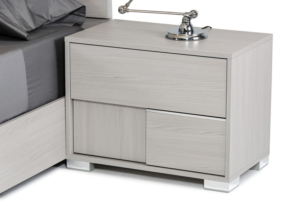 Jubilee Furniture - Erica Italian Modern Grey Bedroom Set